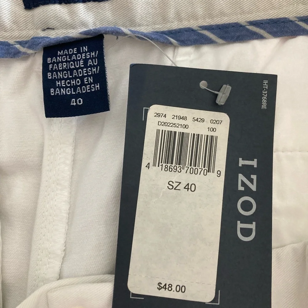 Izod White Shorts Size 40 New With Tags belt loops